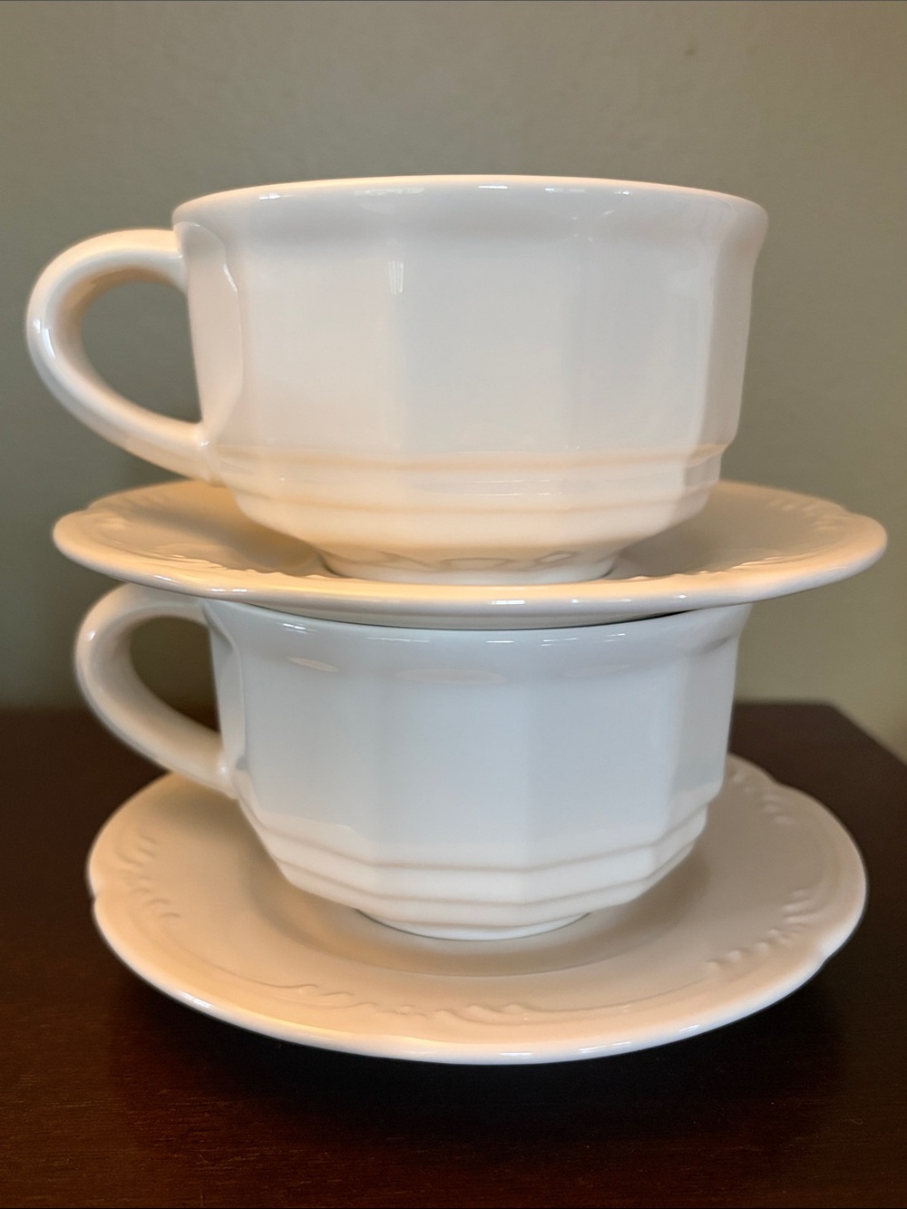 Pristine Vintage 80’s Pfaltzgraff Heritage Copyright USA Coffee Mug & Saucer set